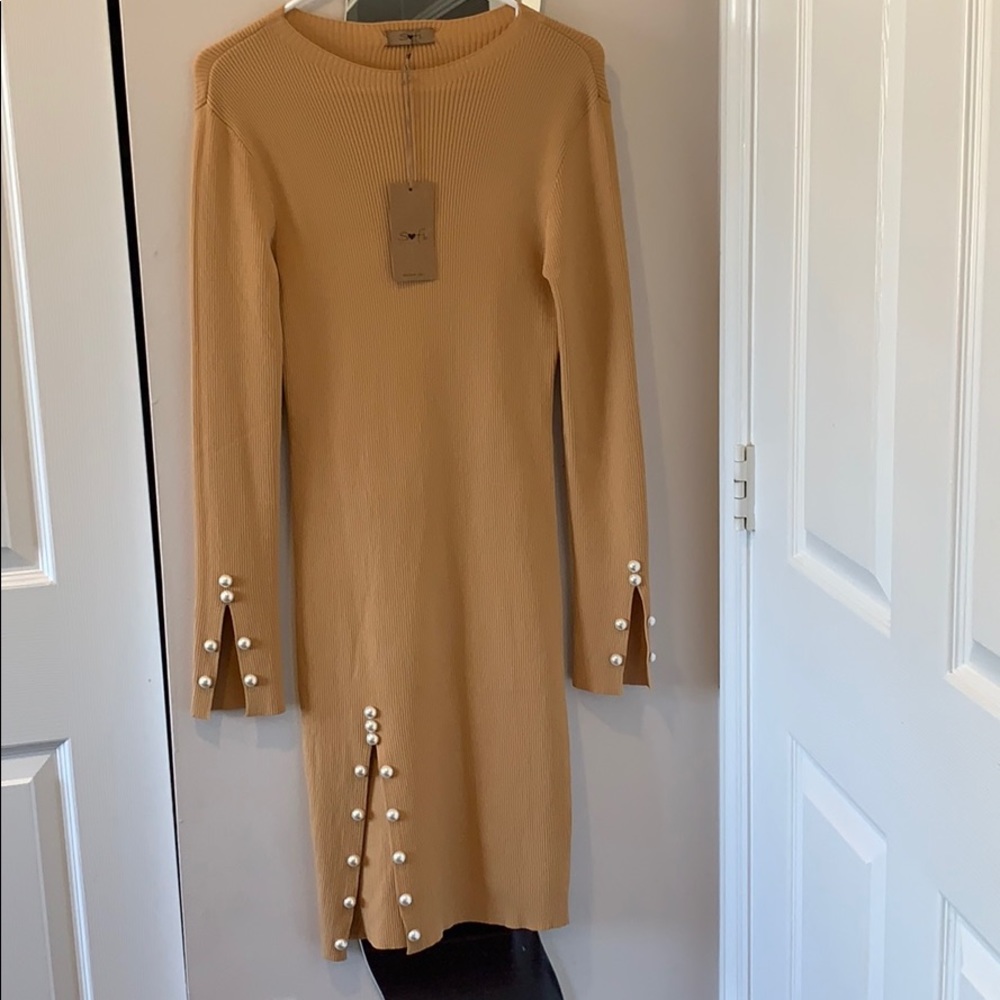 Midi Dress with Pearl Details - Picture 2 of 6